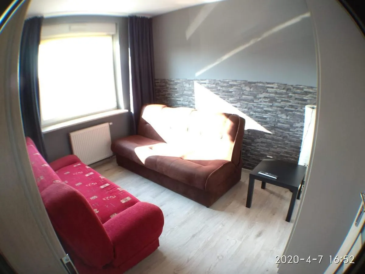פוזנן 1090 Smialego 38 - Tanie Pokoje W Apartamencie - Samodzielne Zameldowanie - Self Check In