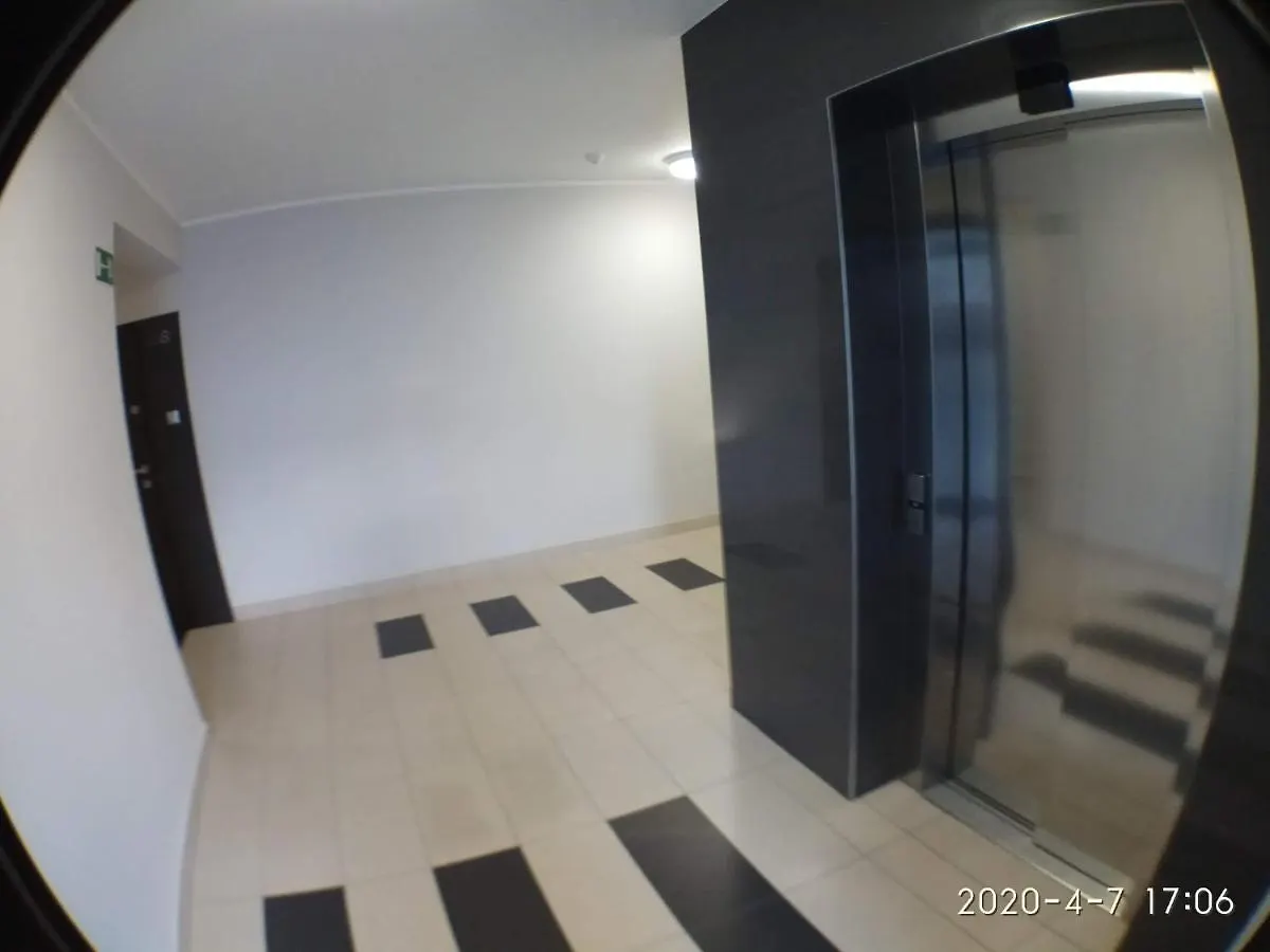 פוזנן 1090 Smialego 38 - Tanie Pokoje W Apartamencie - Samodzielne Zameldowanie - Self Check In דירה